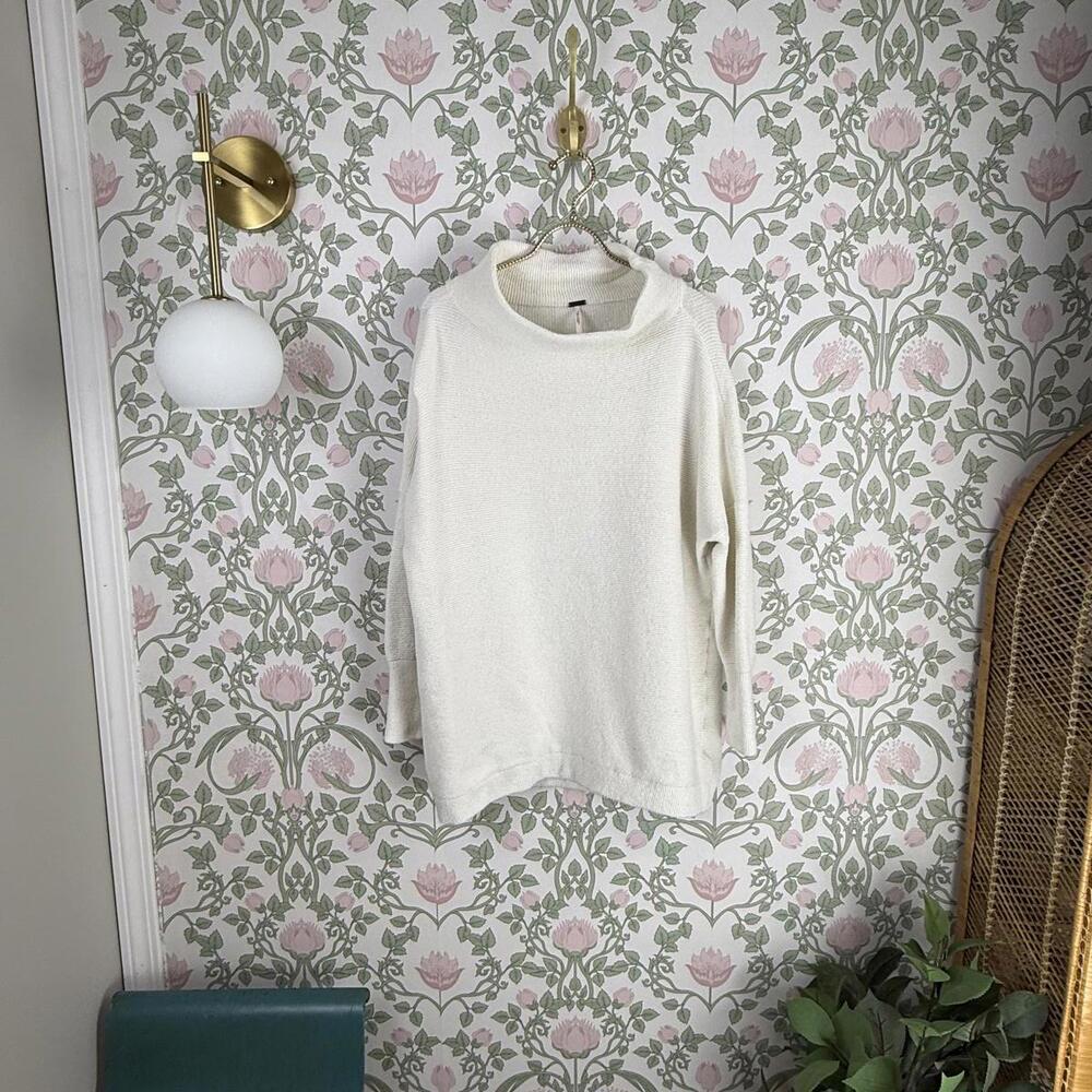 Free People Cream Ecru Oversized Ottoman Slouchy Tunic Sweater - Size - XS